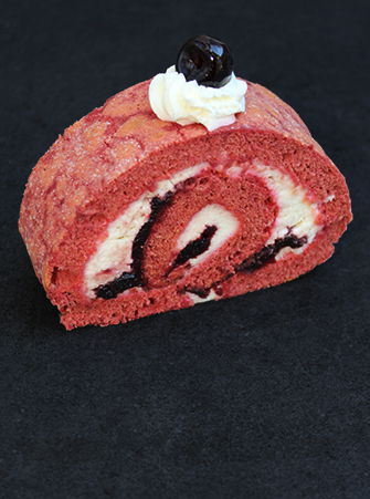 Amarena Kirsch Roulade